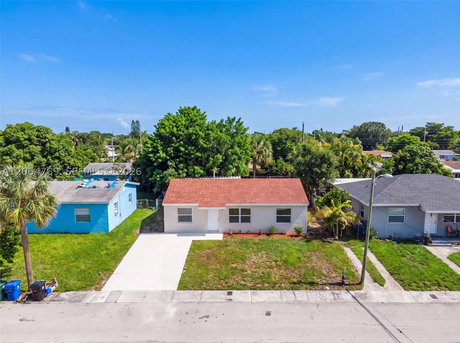1583 NE 152nd St