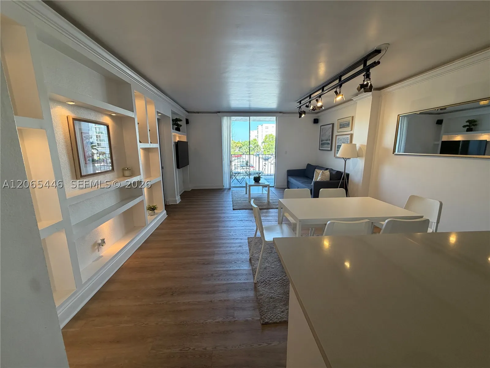 2903 N Miami Beach Blvd #201