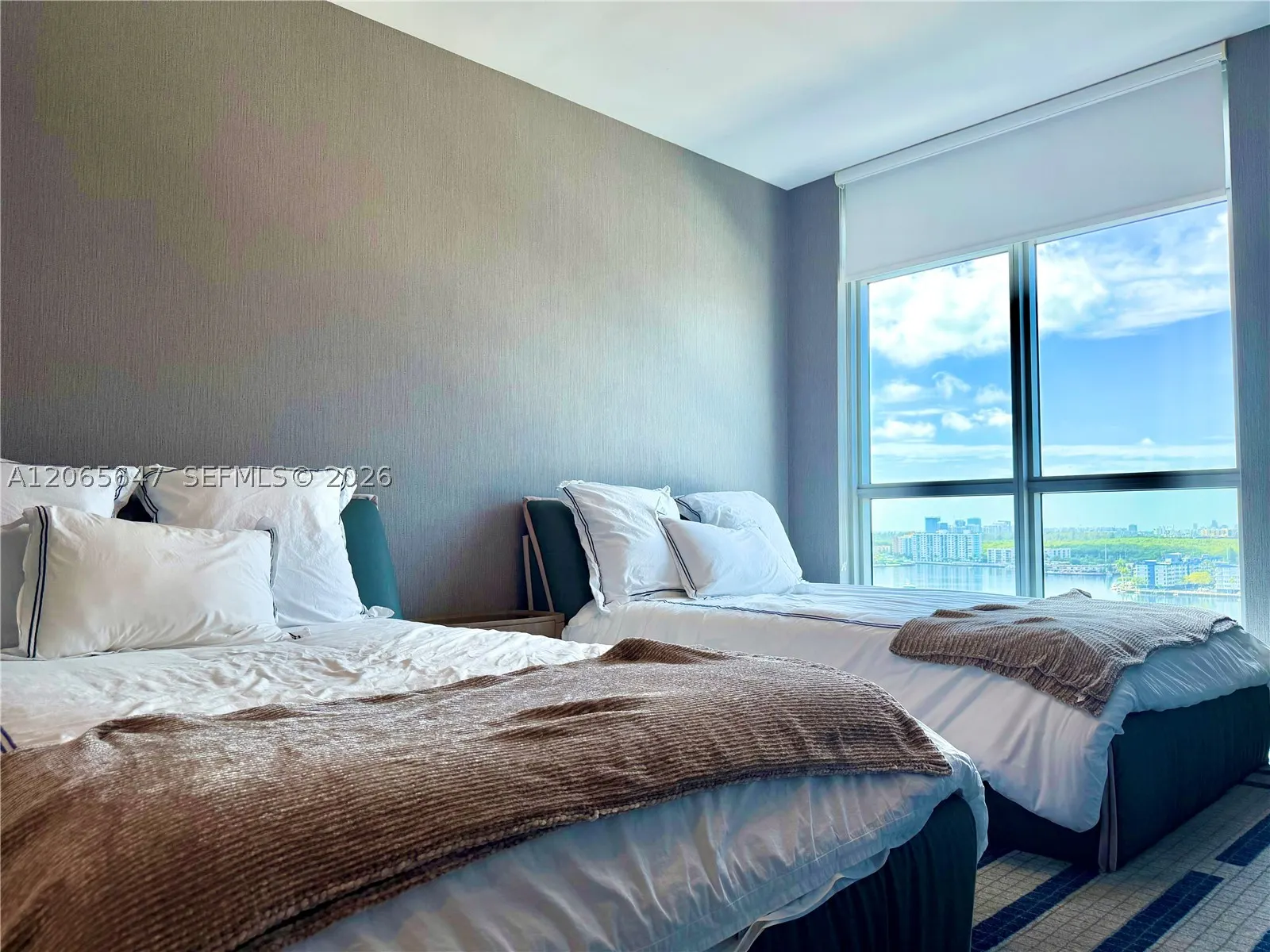 17301 Biscayne Blvd #1409