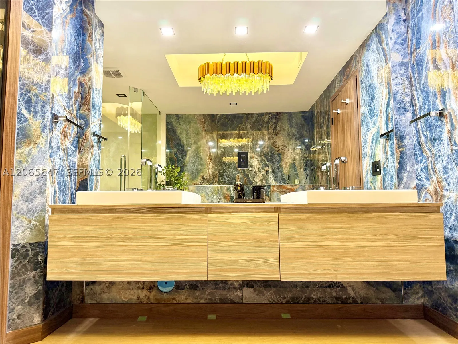 17301 Biscayne Blvd #1409