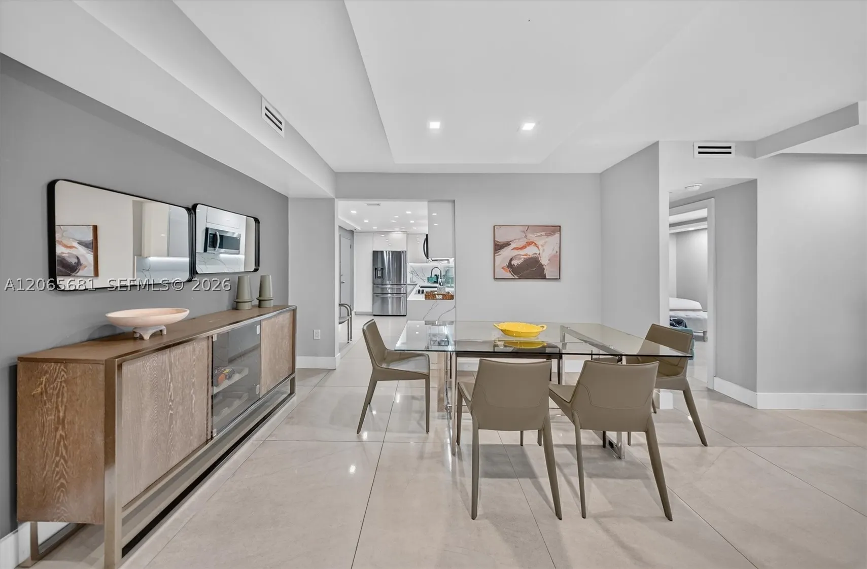 10185 Collins Ave #1223