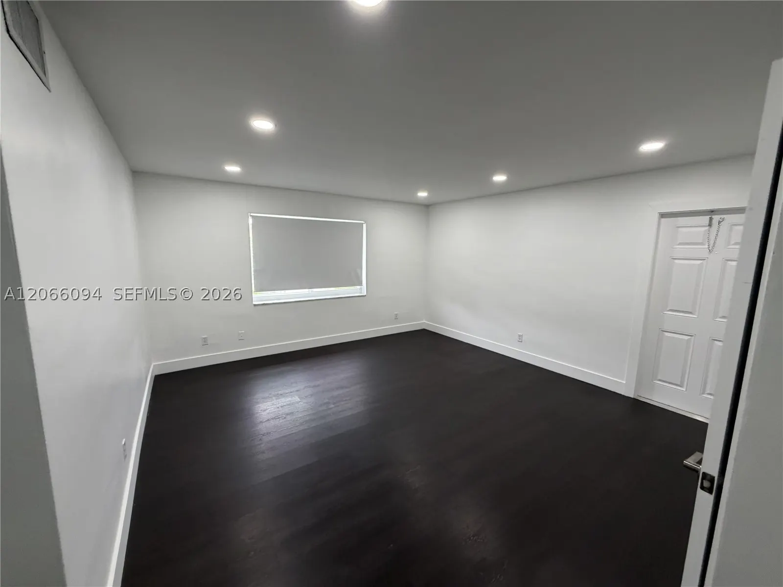 4850 SW 26th Ave #1-6