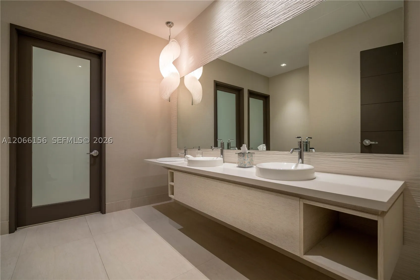 17301 Biscayne Blvd #1004