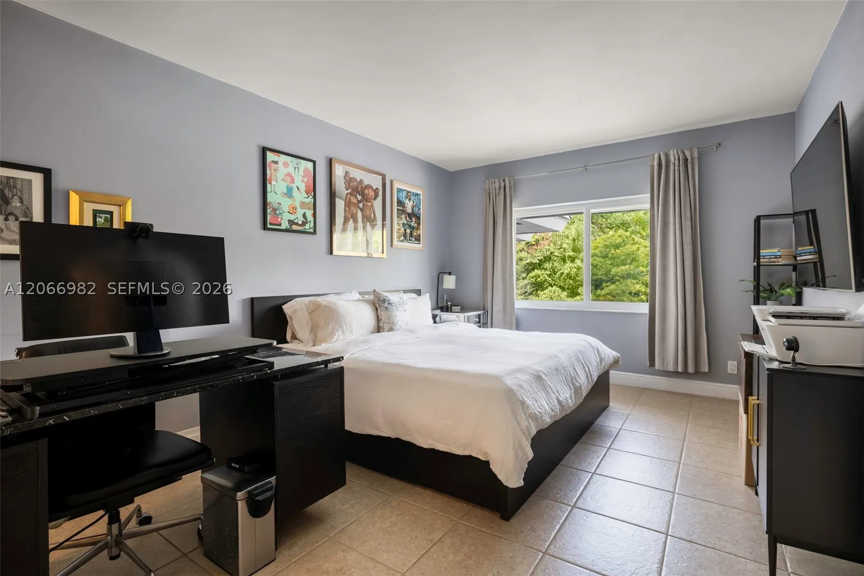 100 Edgewater Dr #309
