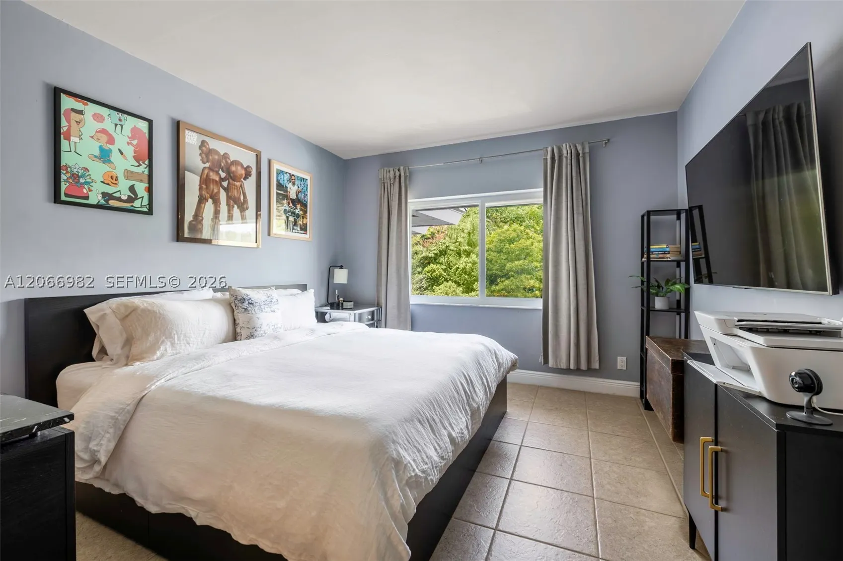 100 Edgewater Dr #309