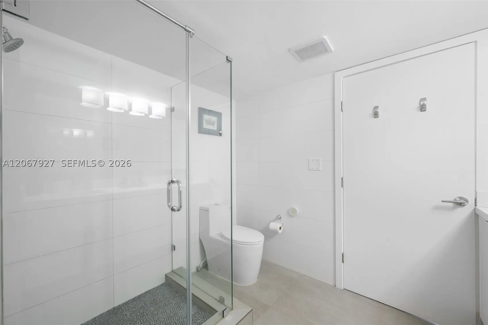 10275 Collins Ave #722