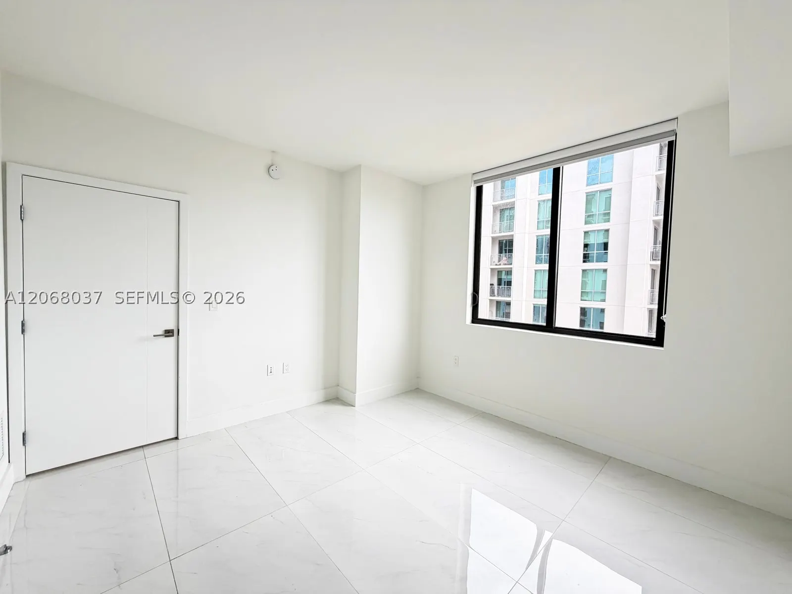 301 Altara Ave #609