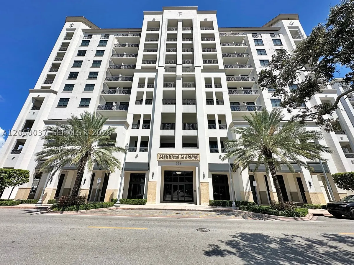 301 Altara Ave #609