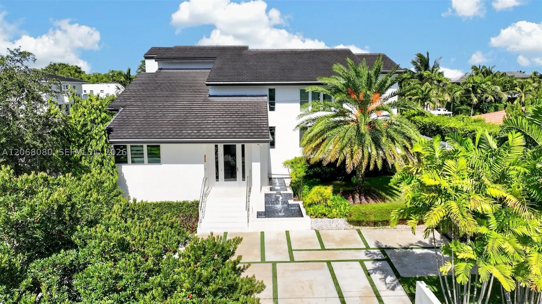 6819 Sunrise Pl