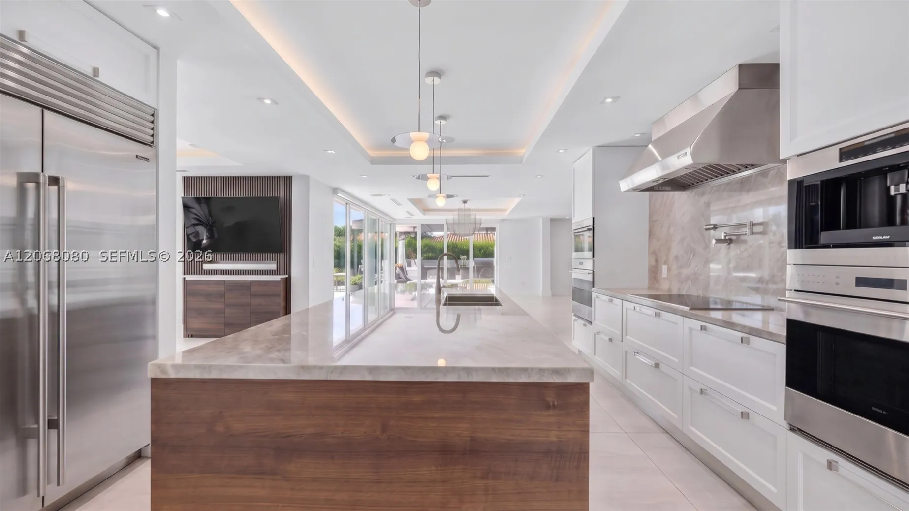 6819 Sunrise Pl