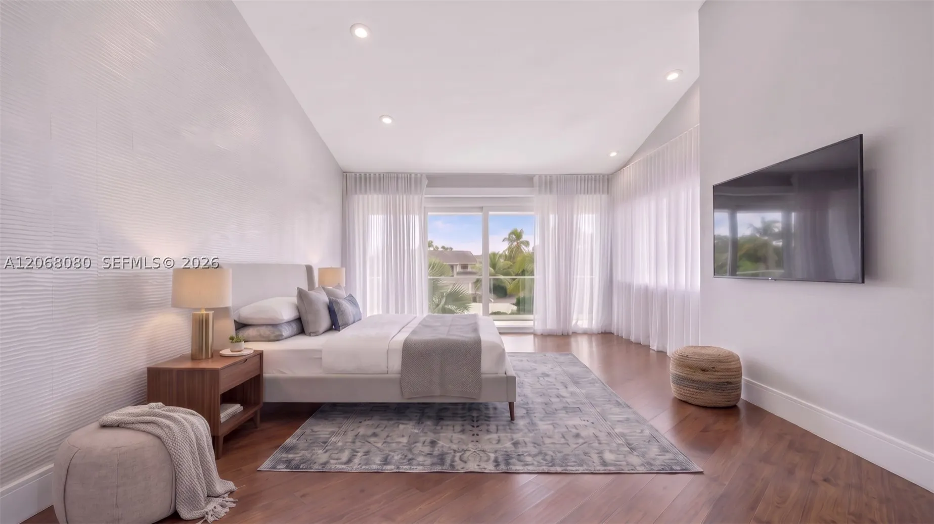 6819 Sunrise Pl
