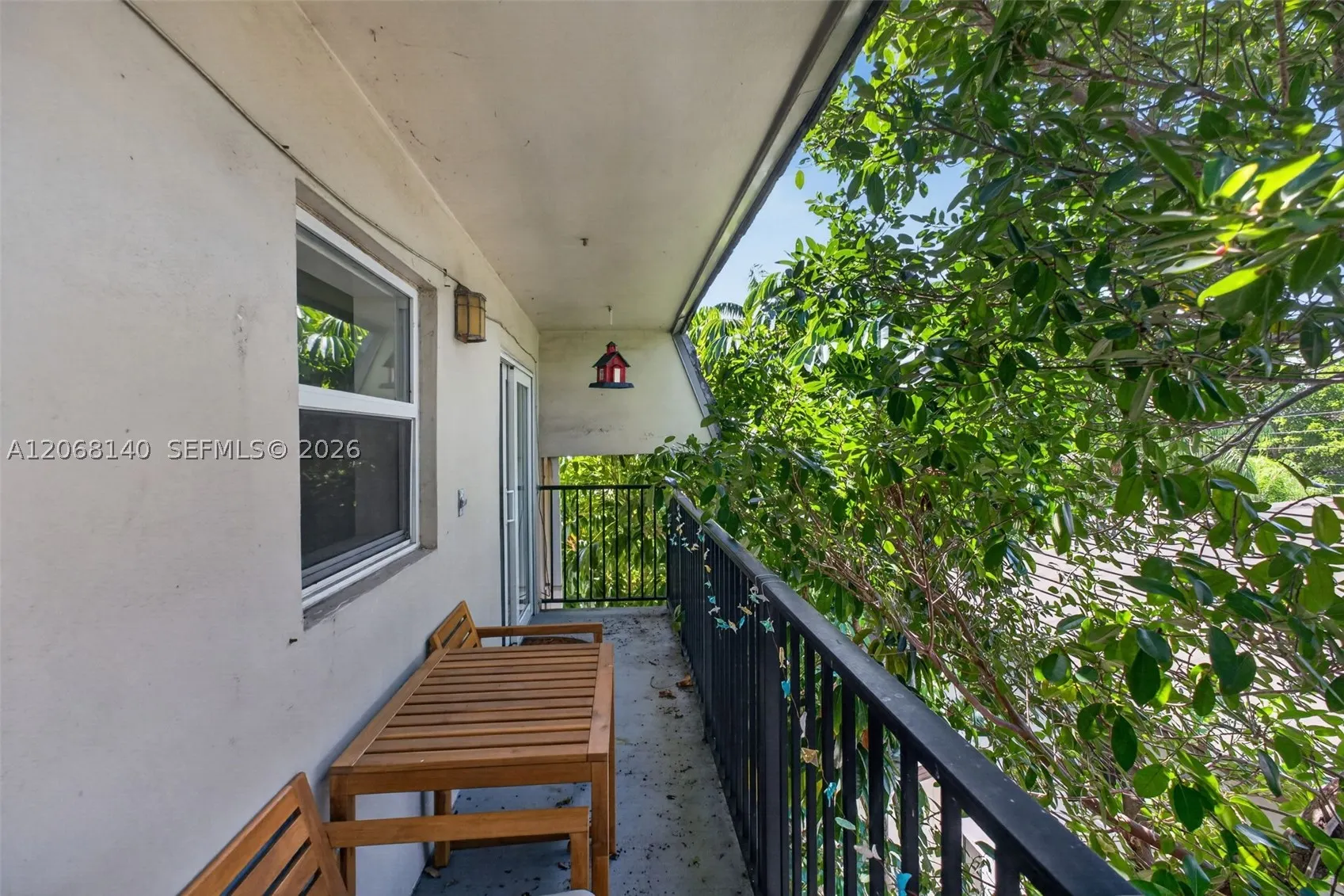 6815 Edgewater Dr #301