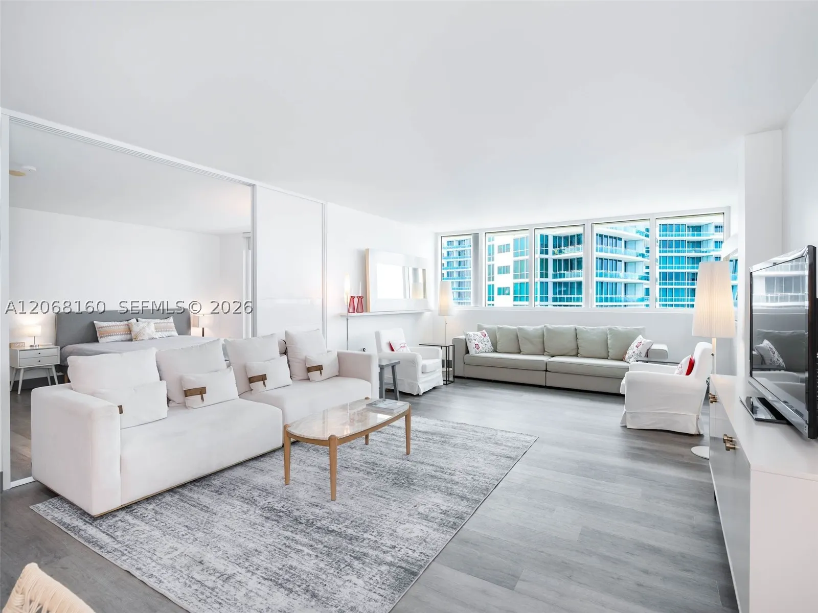 10275 Collins Ave #PH1506