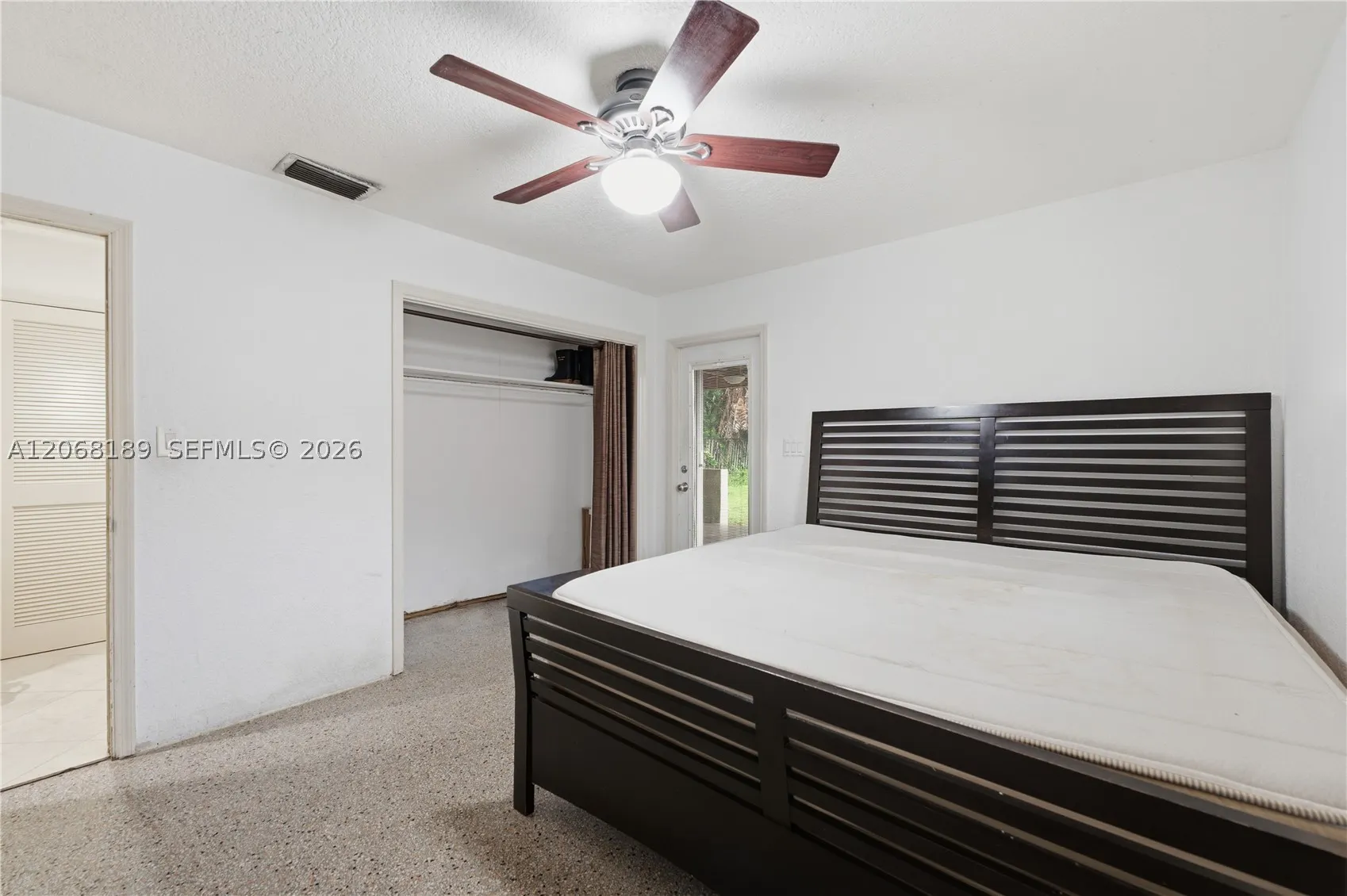 5190 SW 28th Ter
