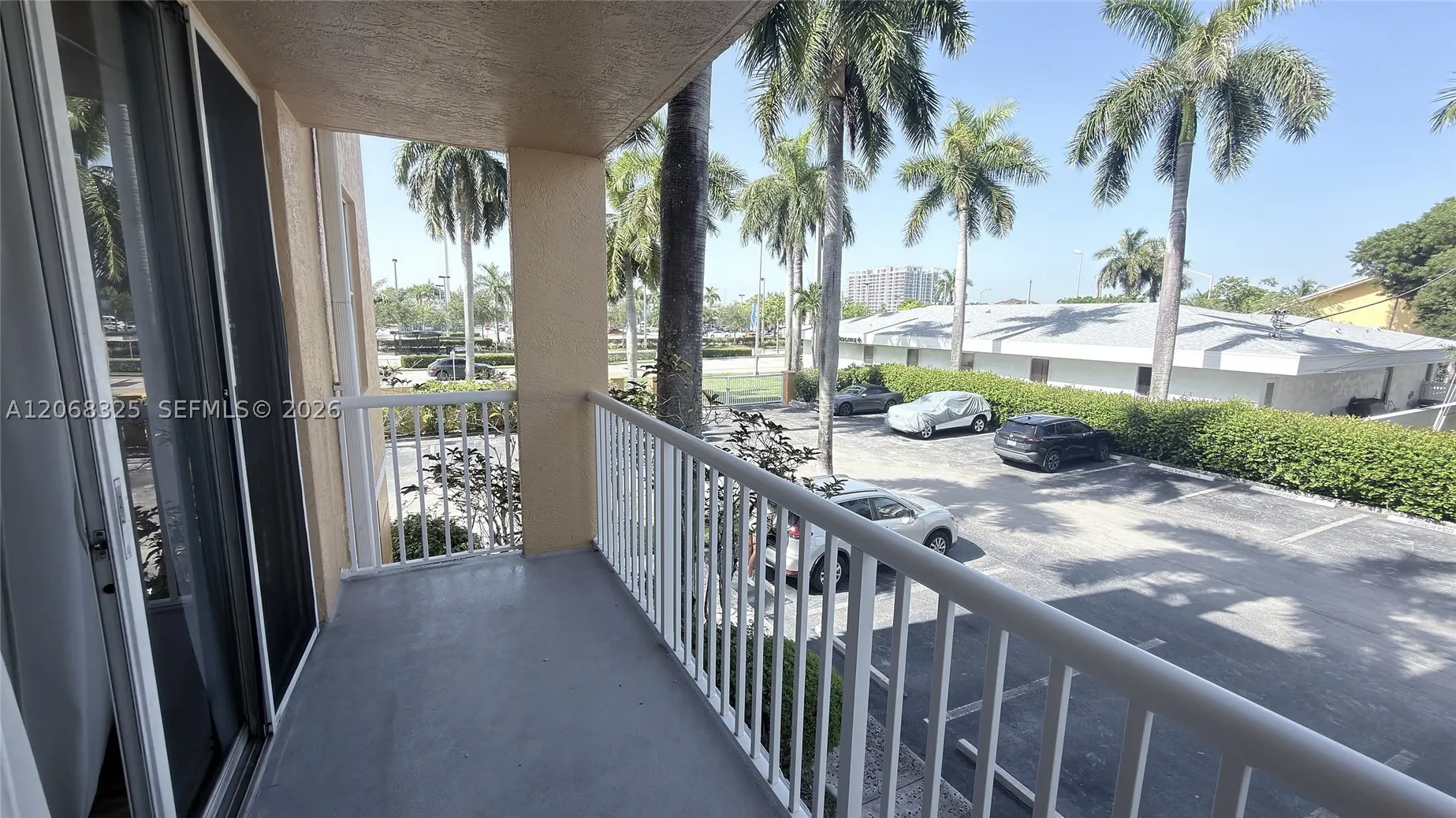 1450 SE 3rd Ave #201