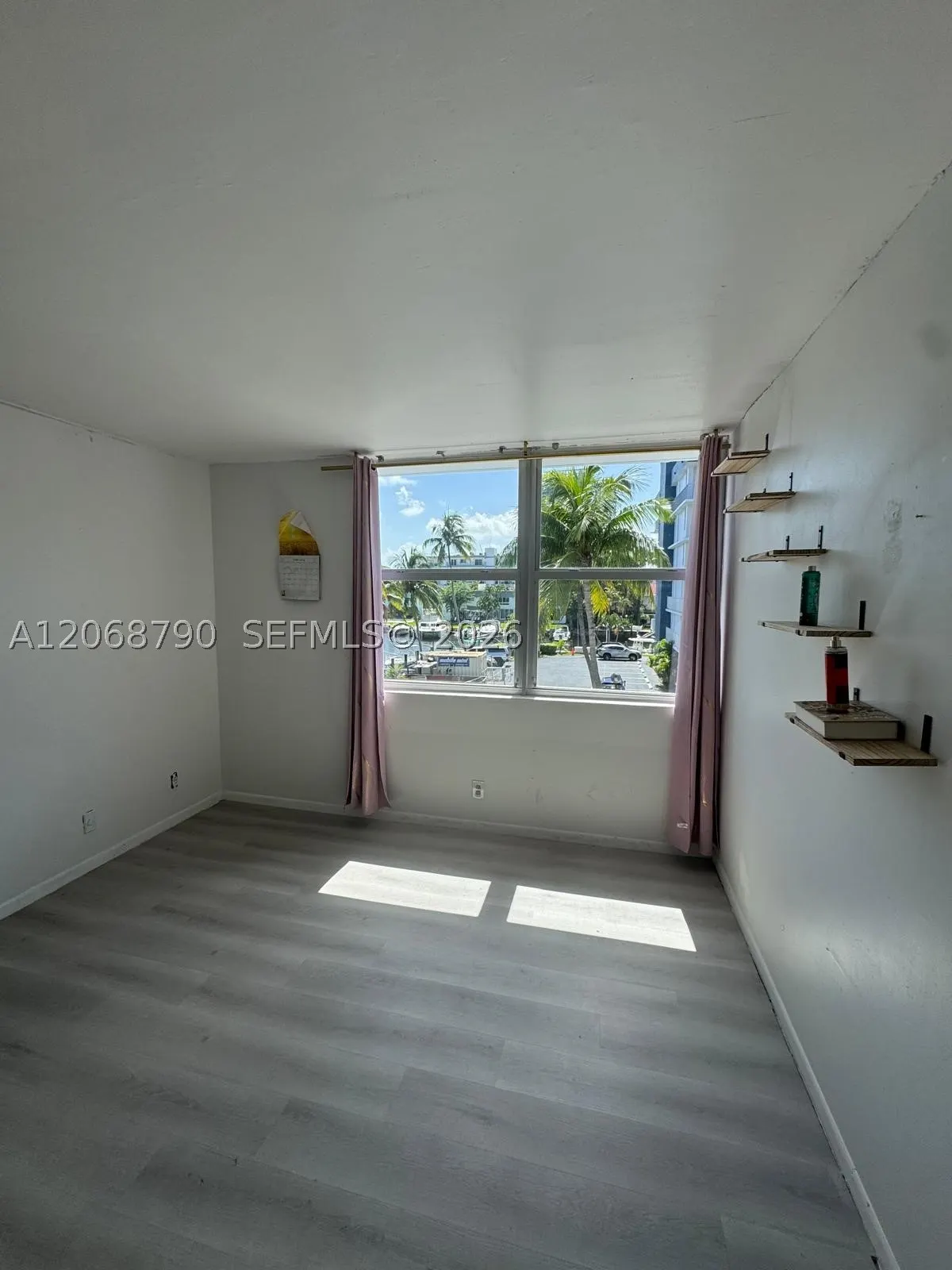 16570 NE 26th Ave #3F