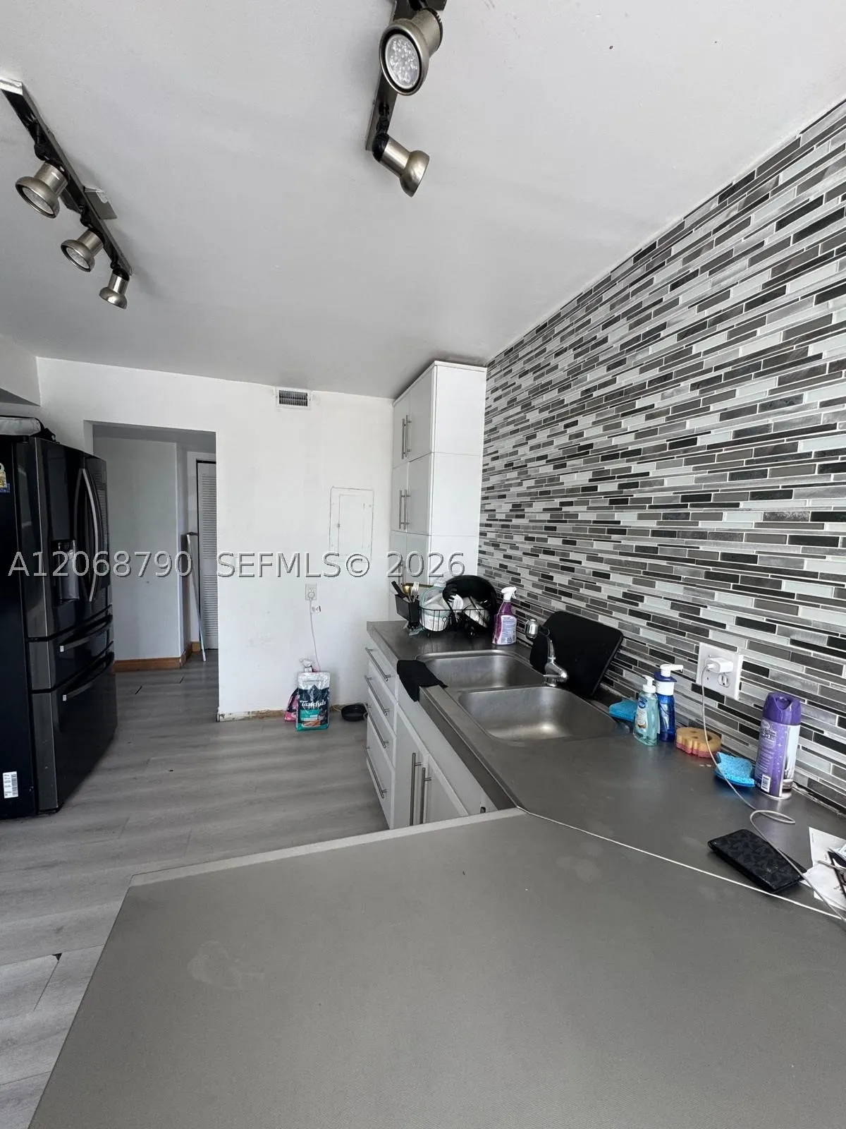 16570 NE 26th Ave #3F