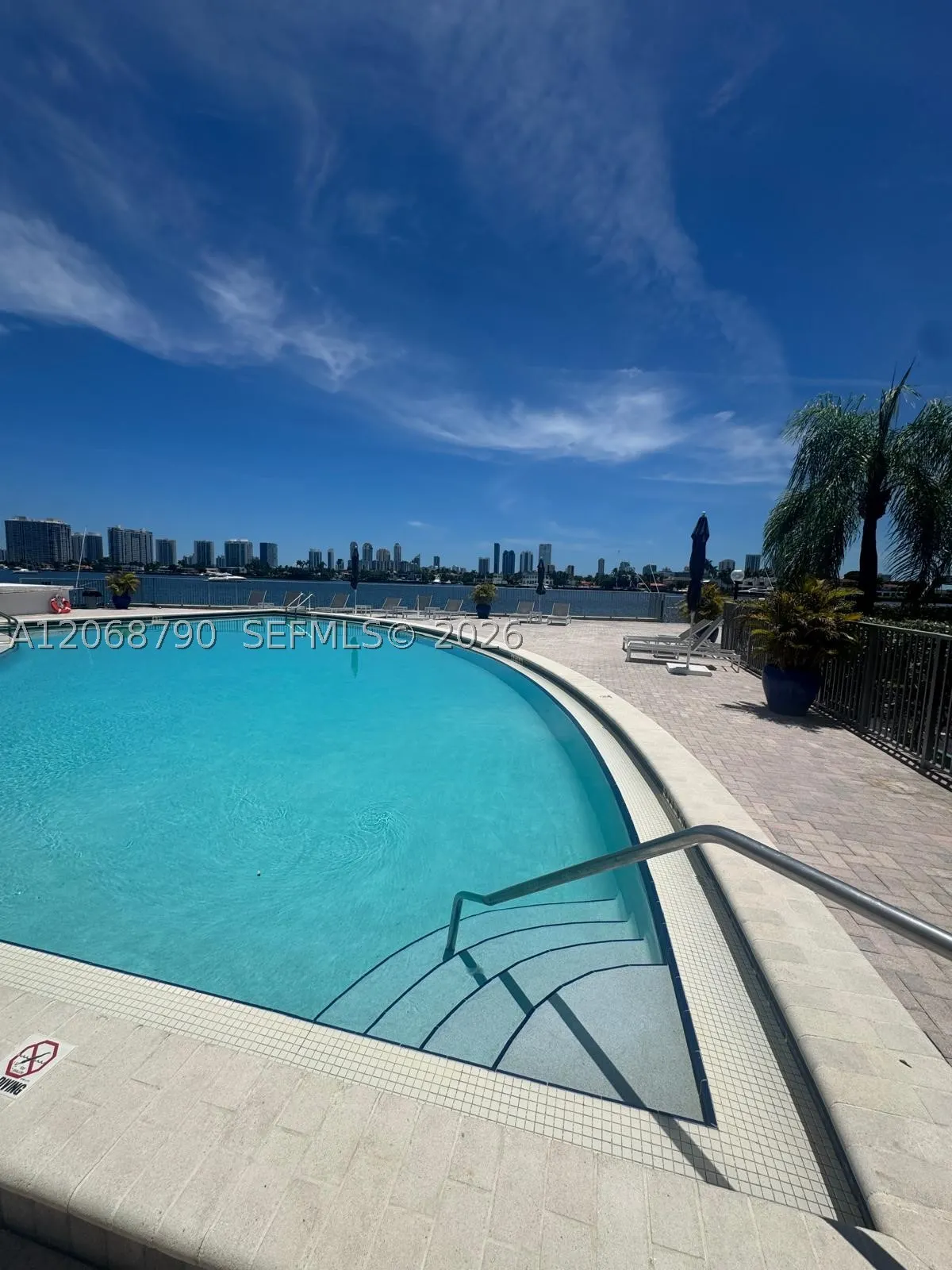 16570 NE 26th Ave #3F