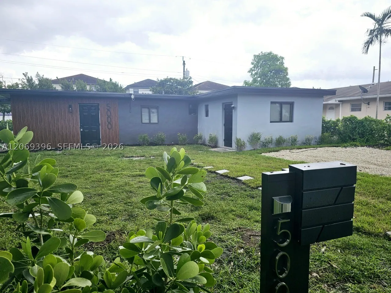 5000 SW 26th Ave