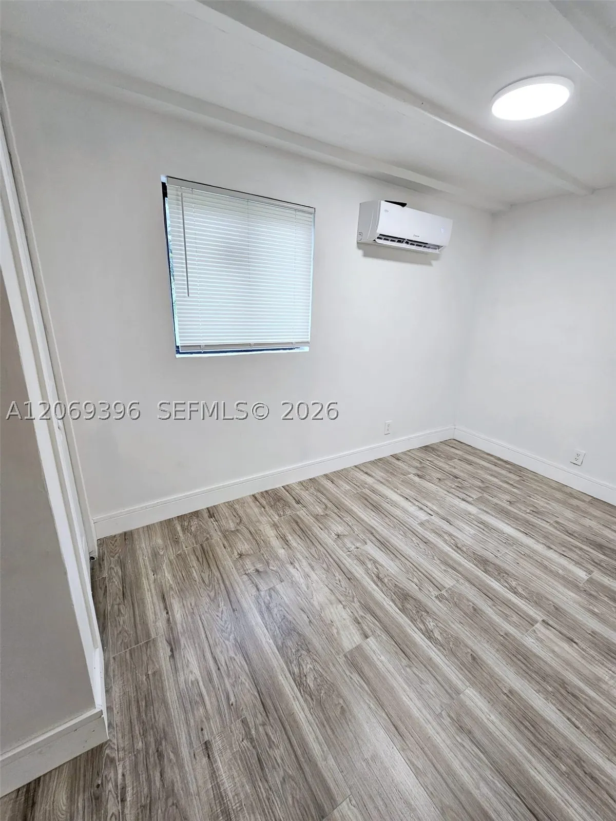 5000 SW 26th Ave