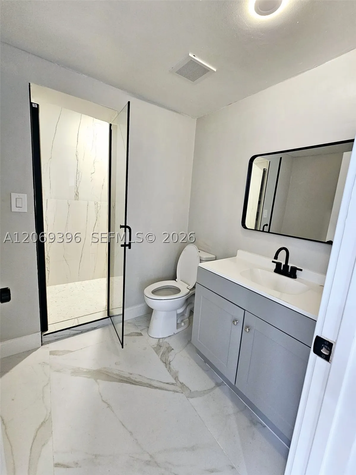 5000 SW 26th Ave