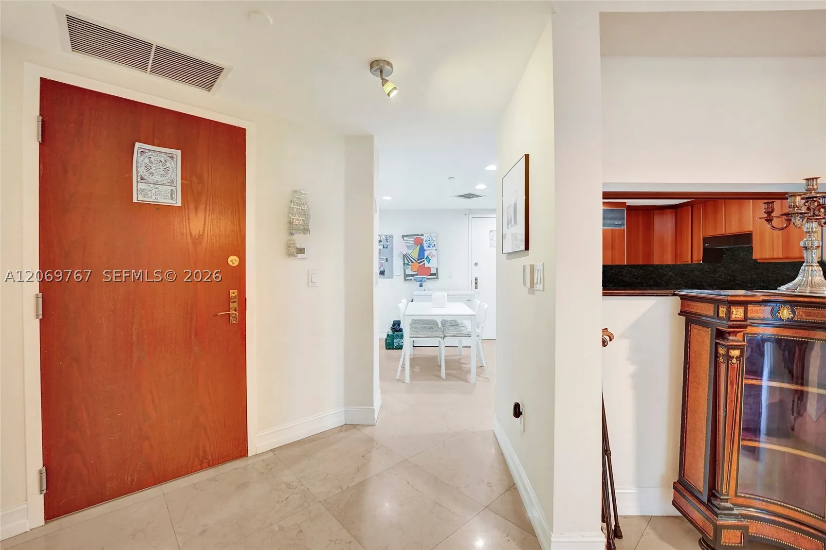 9595 N Collins Ave. #5NG