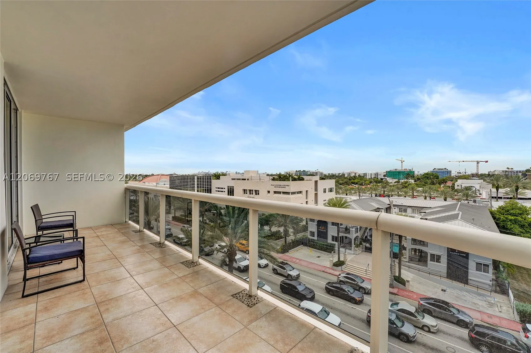 9595 N Collins Ave. #5NG