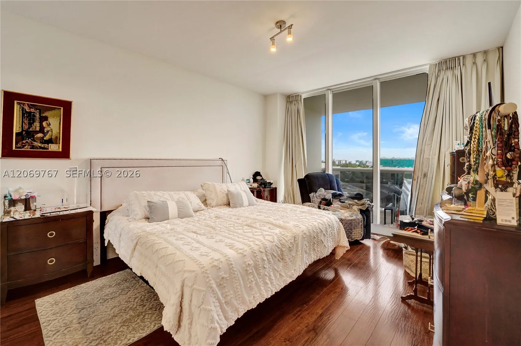 9595 N Collins Ave. #5NG