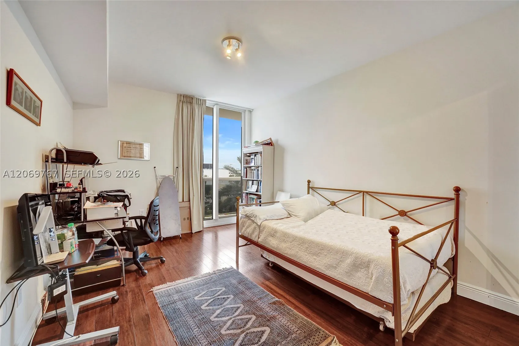 9595 N Collins Ave. #5NG