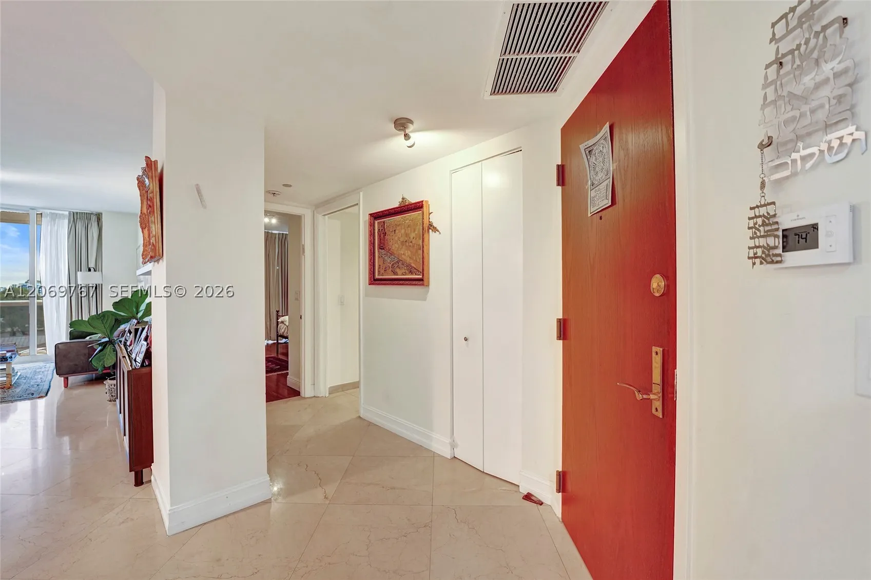 9595 N Collins Ave. #5NG