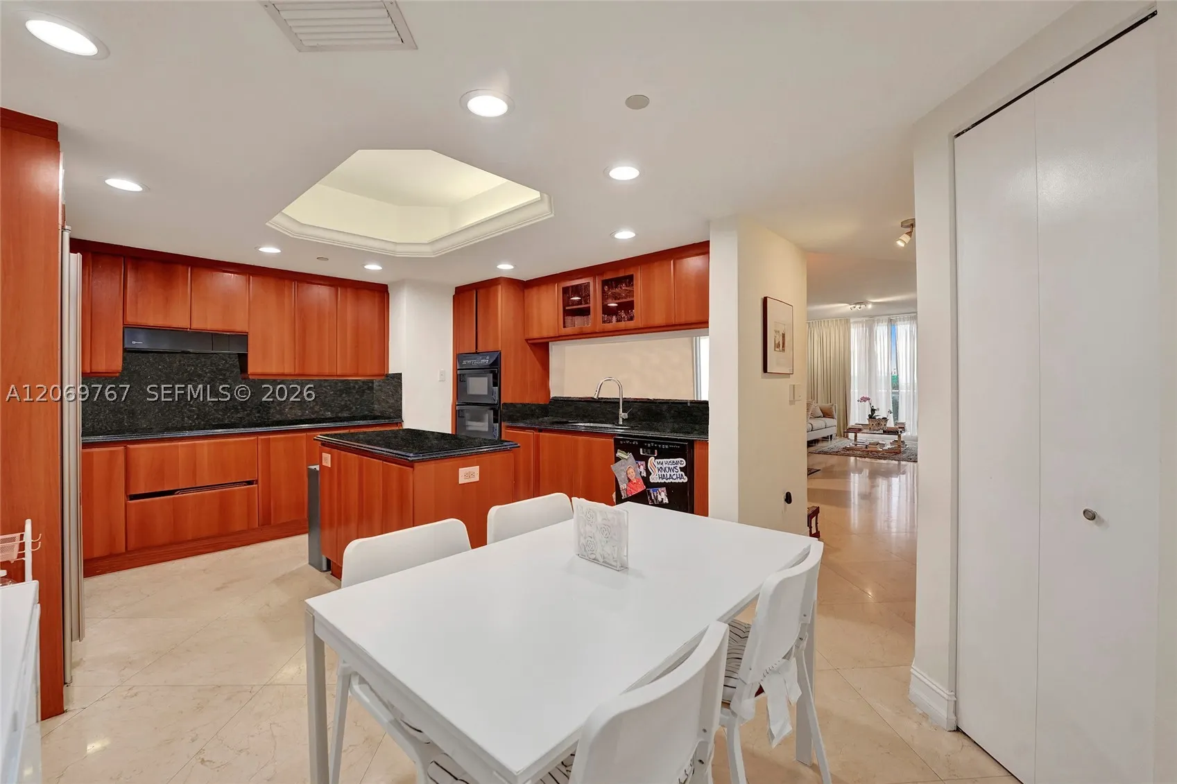 9595 N Collins Ave. #5NG