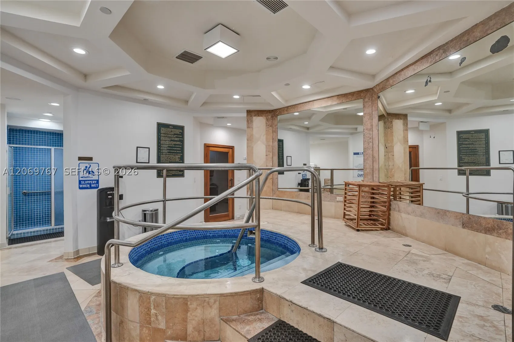 9595 N Collins Ave. #5NG