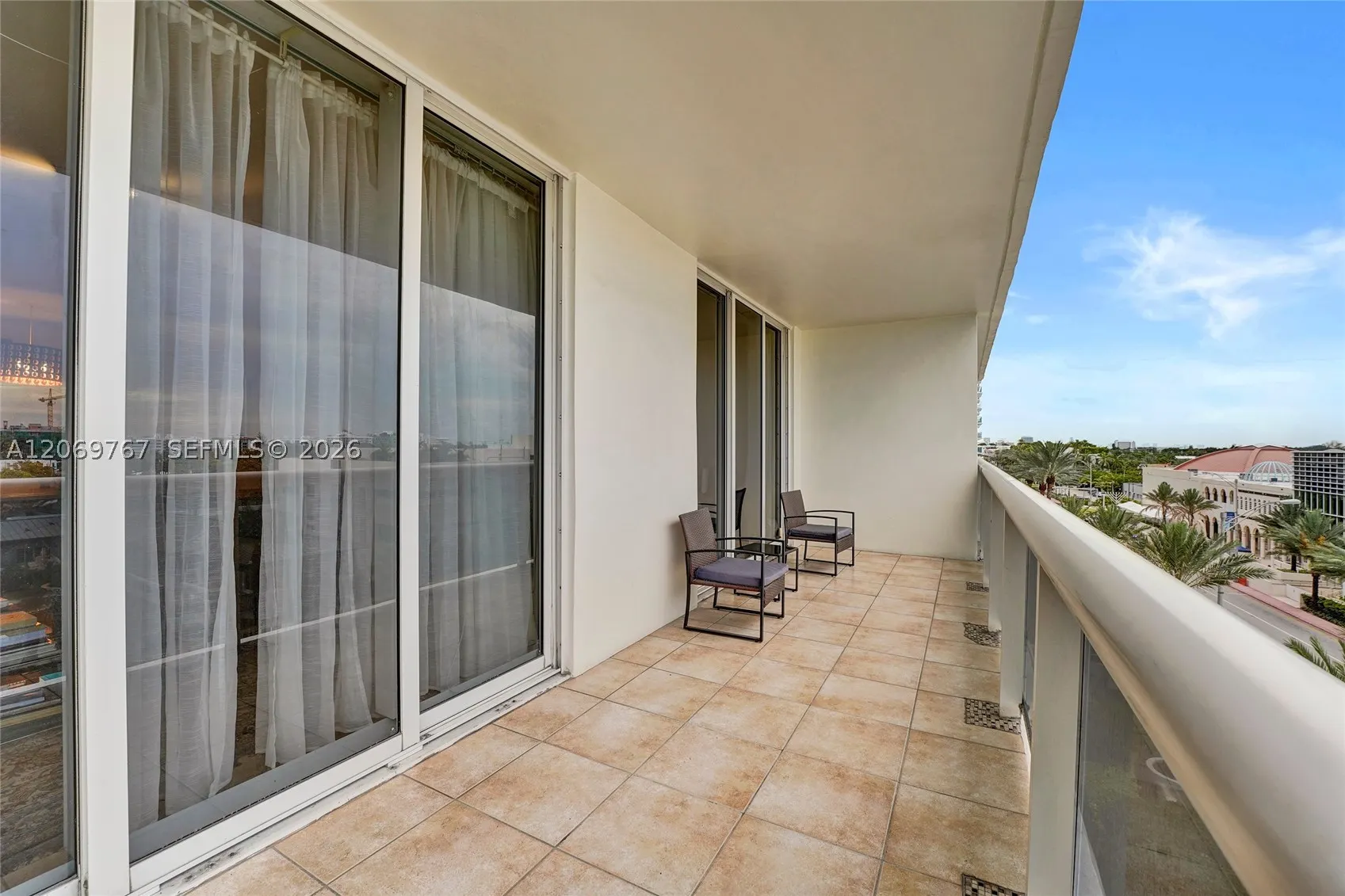 9595 N Collins Ave. #5NG