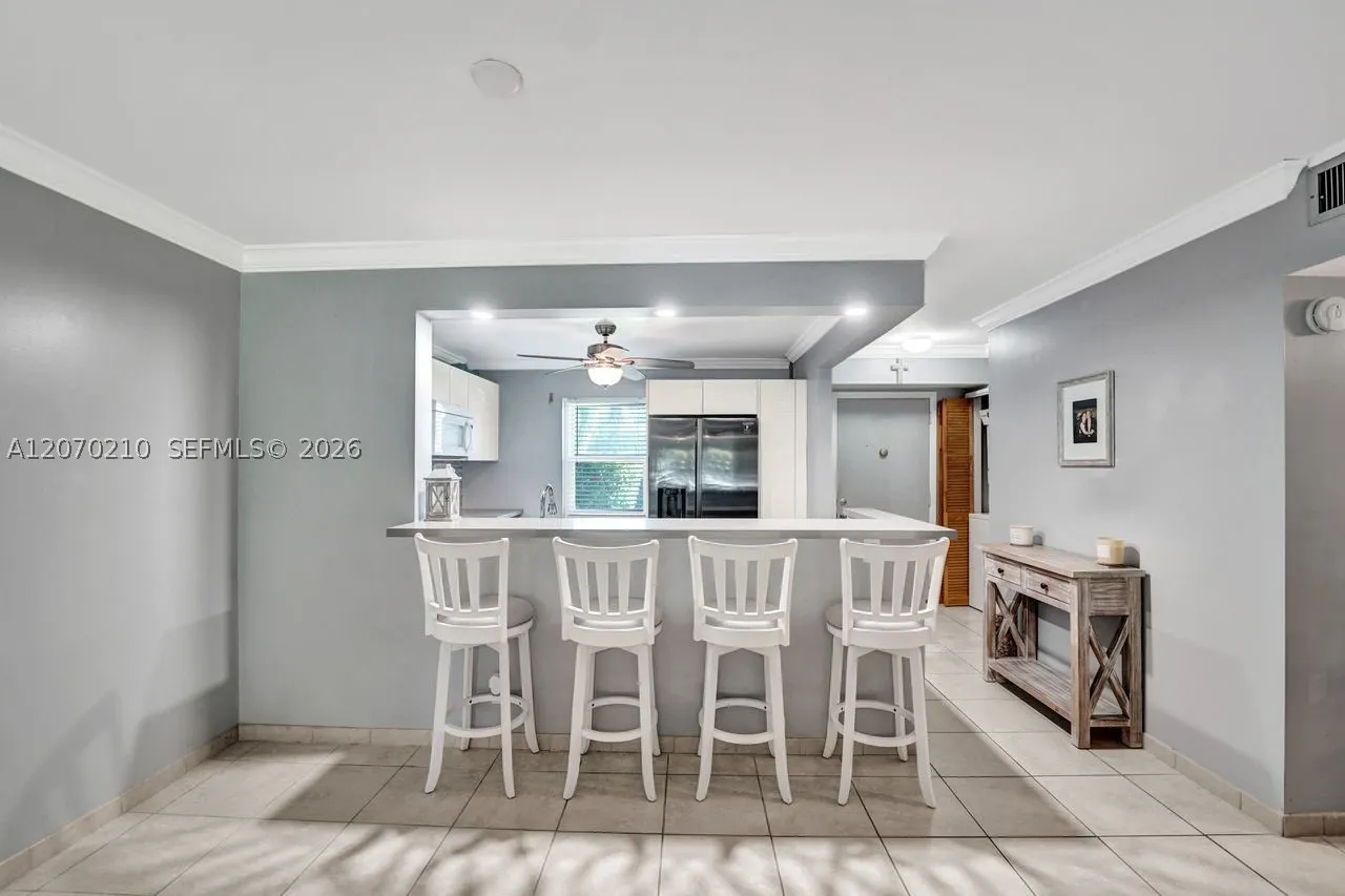 325 SE 11th Ter #107