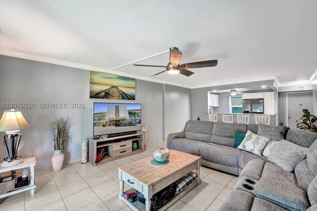 325 SE 11th Ter #107