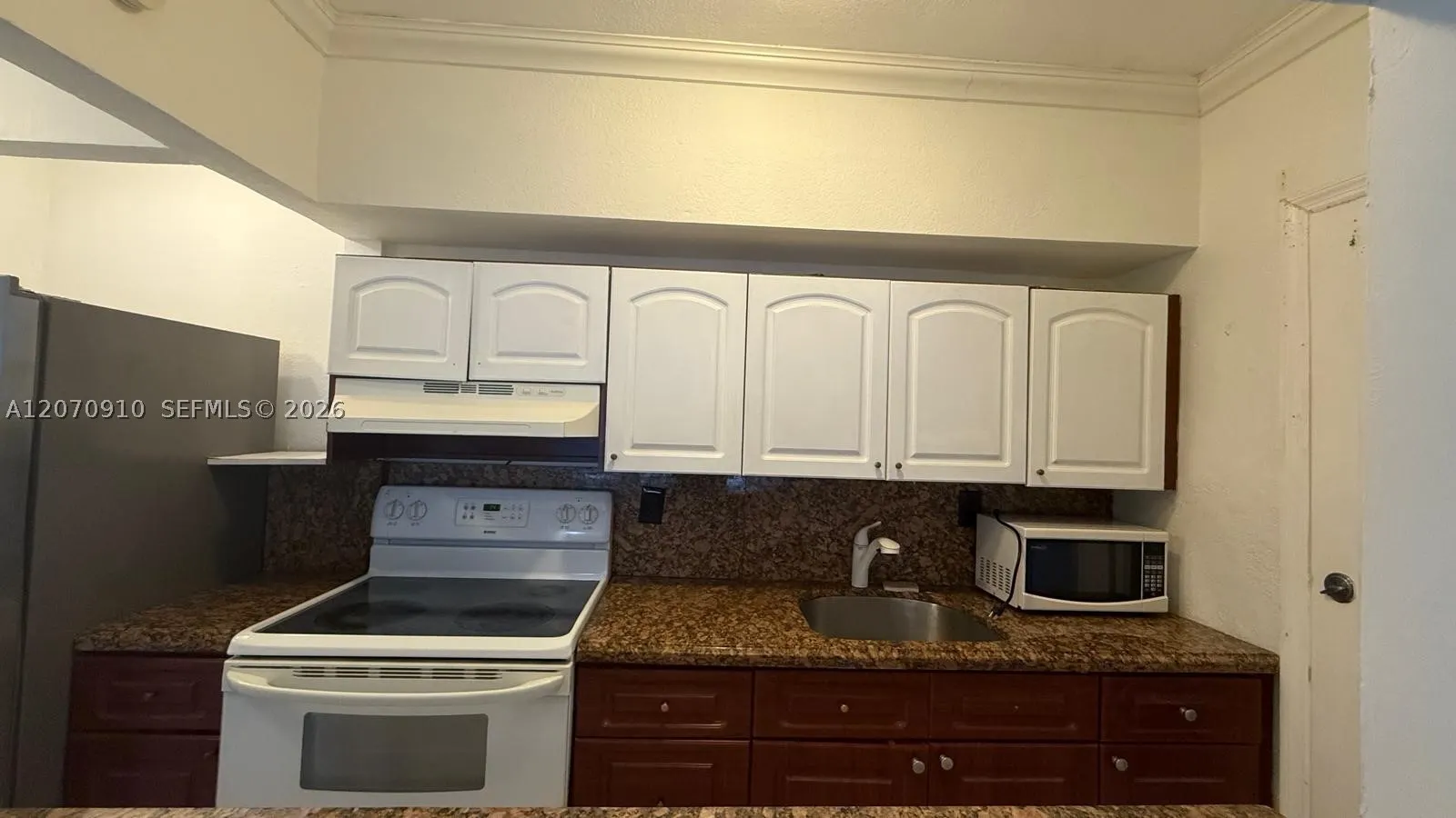 9241 Collins #1