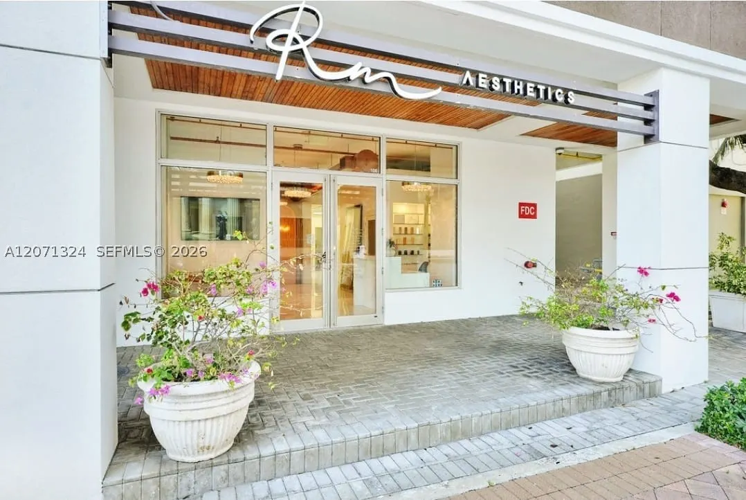 323 Sunny Isles Blvd