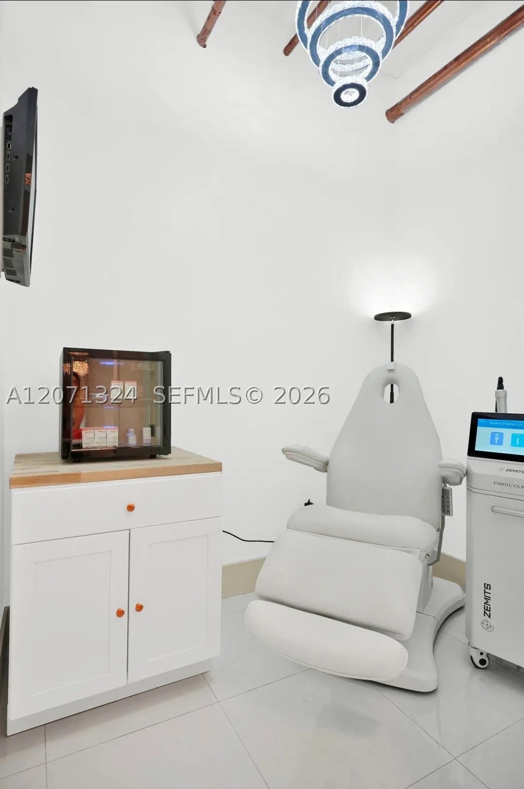 323 Sunny Isles Blvd