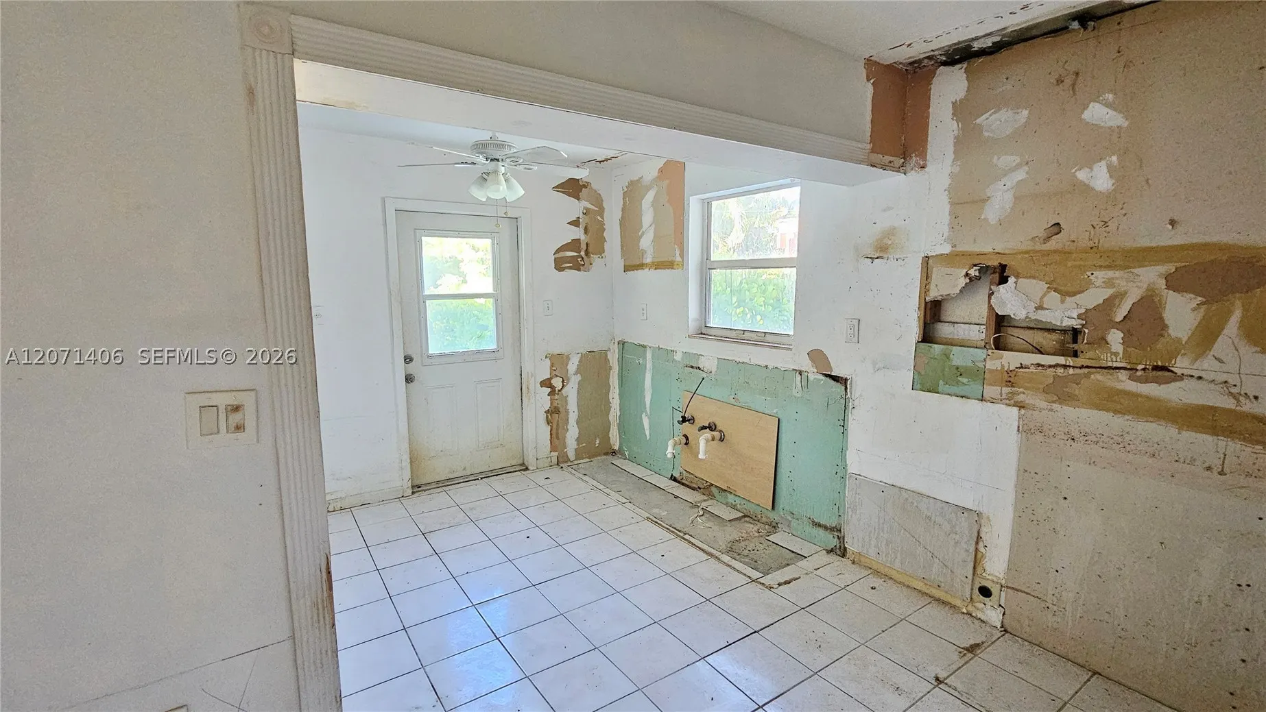 214 SW 2nd Pl