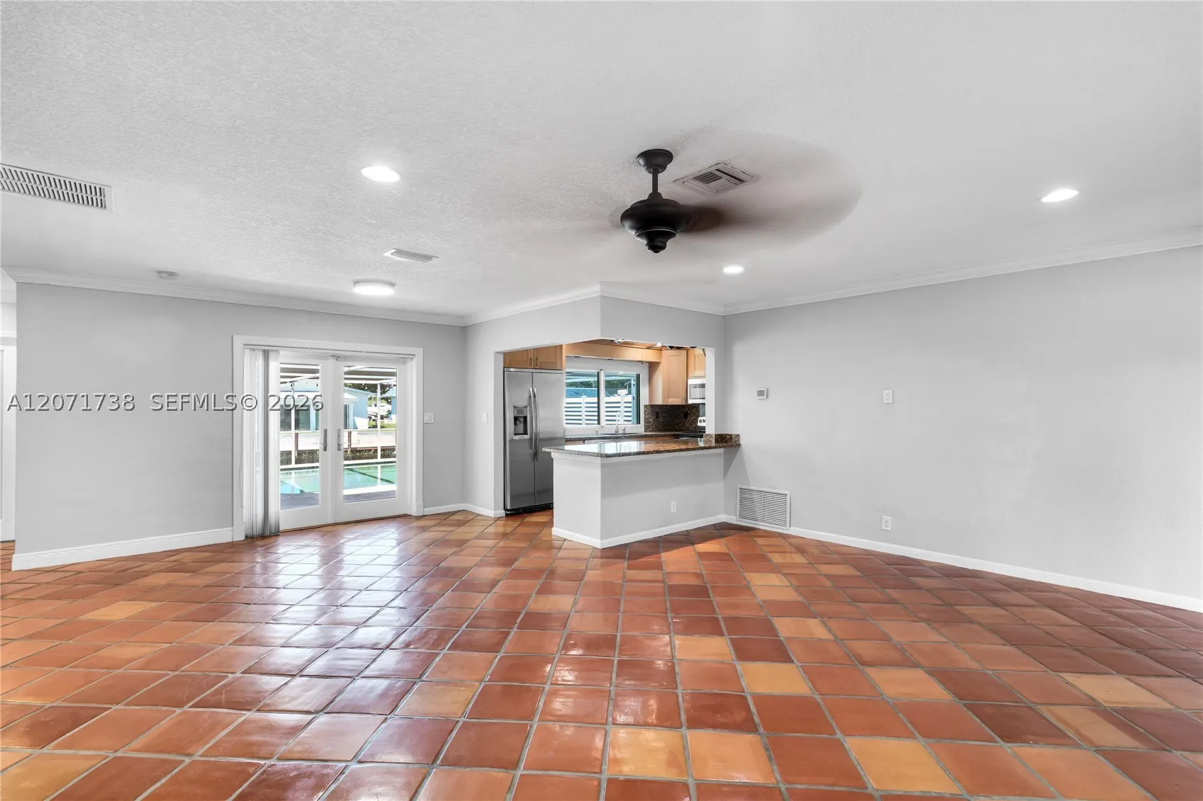 1424 Nautilus Isle