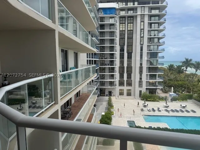 8855 Collins Ave #5B