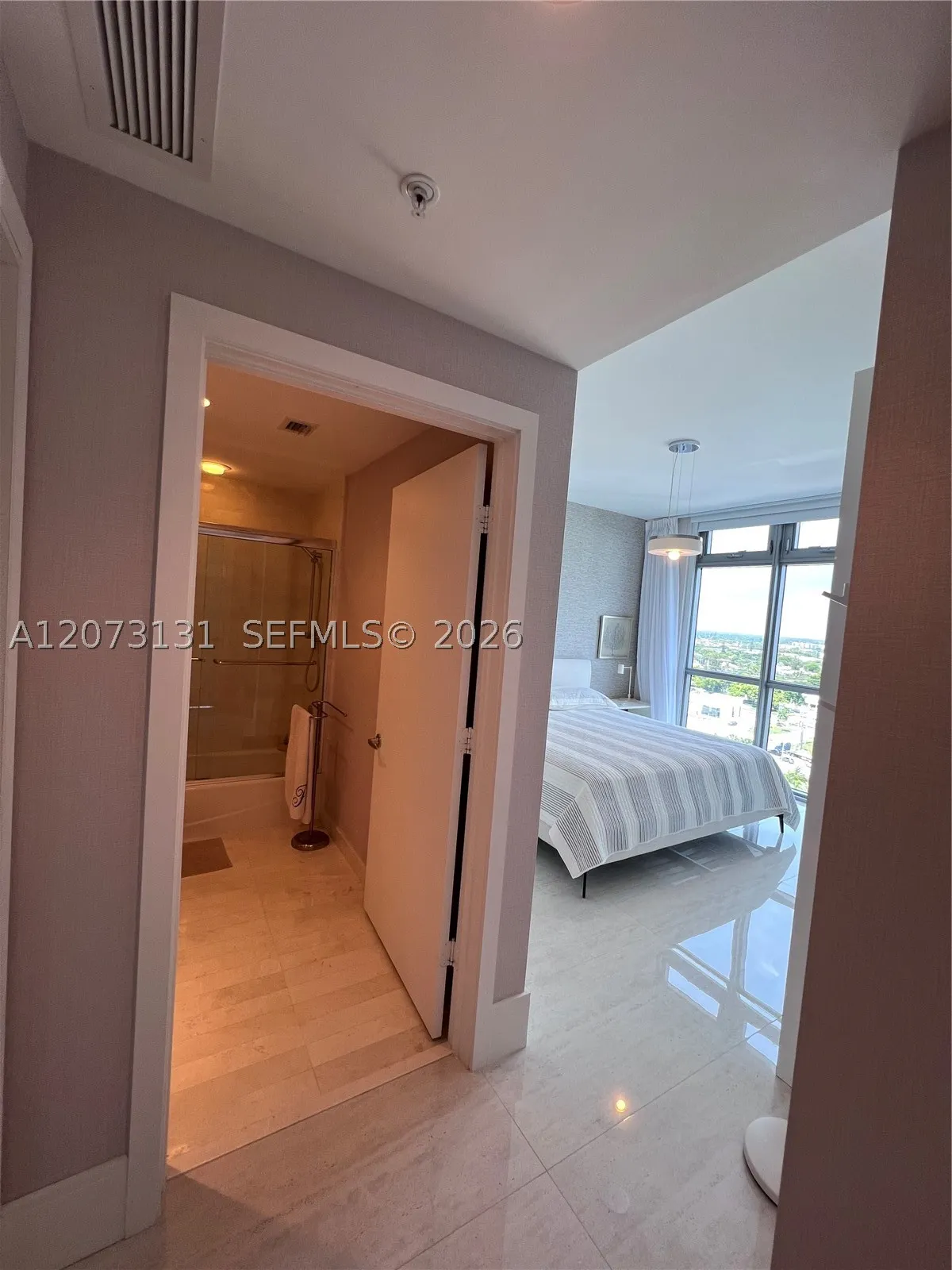 17301 Biscayne Blvd #1402