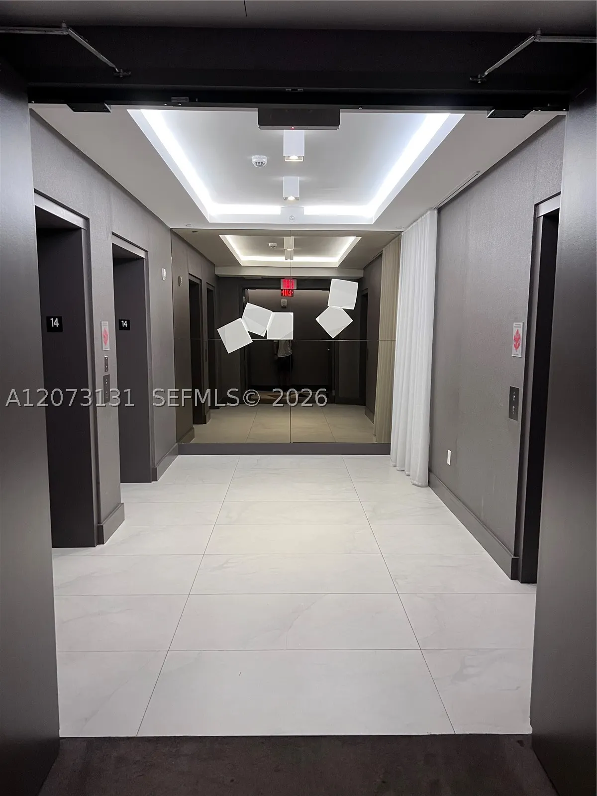 17301 Biscayne Blvd #1402