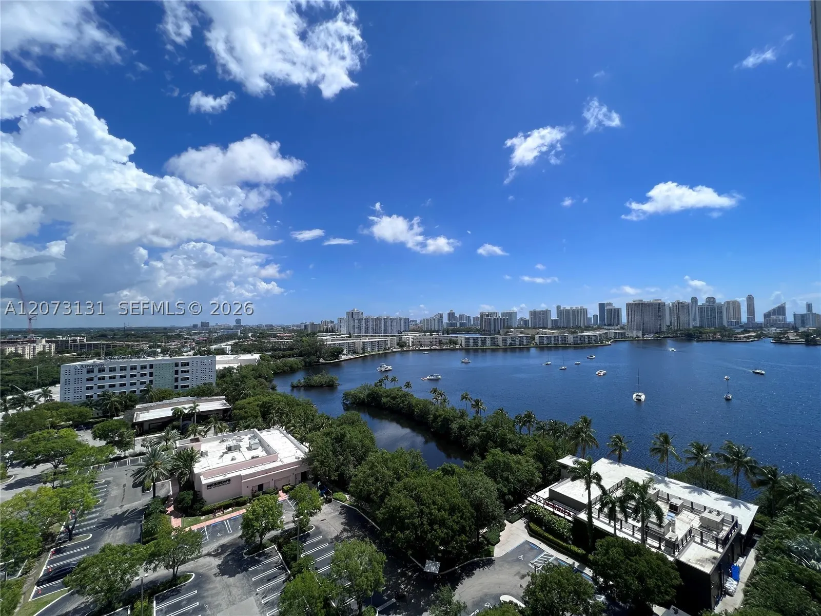 17301 Biscayne Blvd #1402