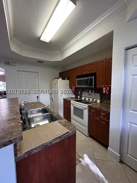 4927 Windward Way #4401