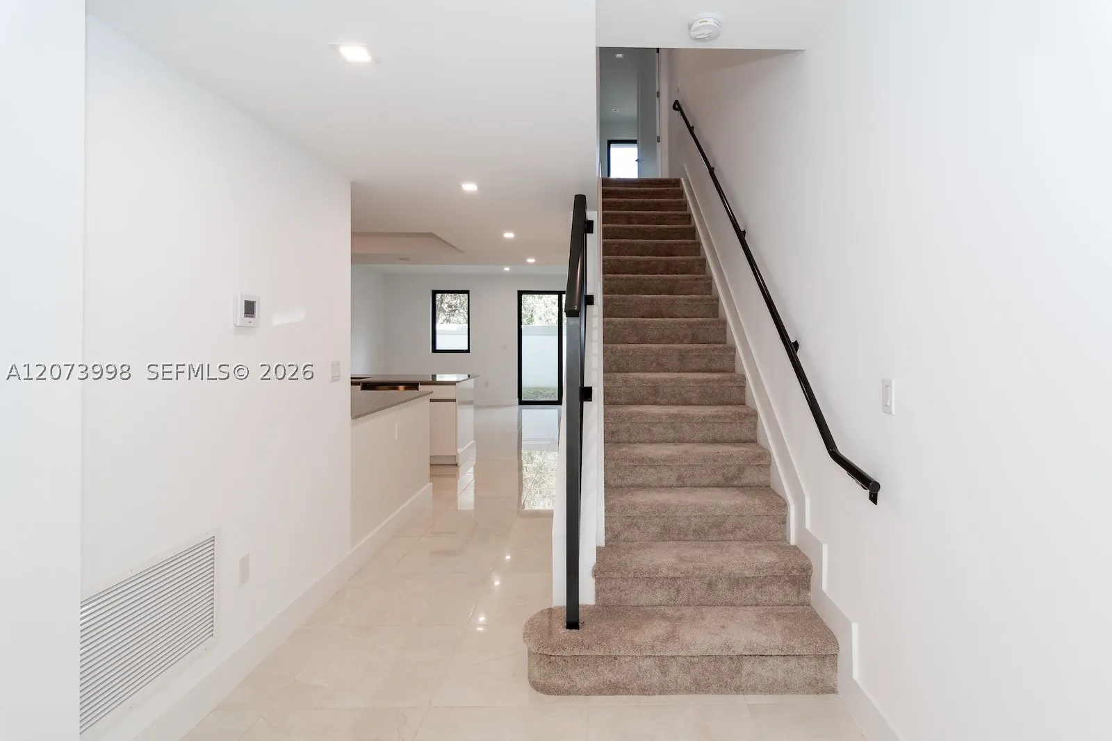 4117 N Oak Pl