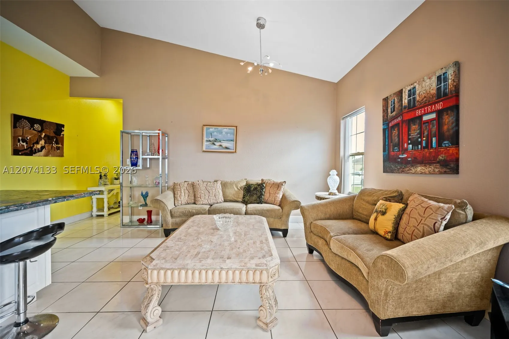 1006 Bayberry Loop