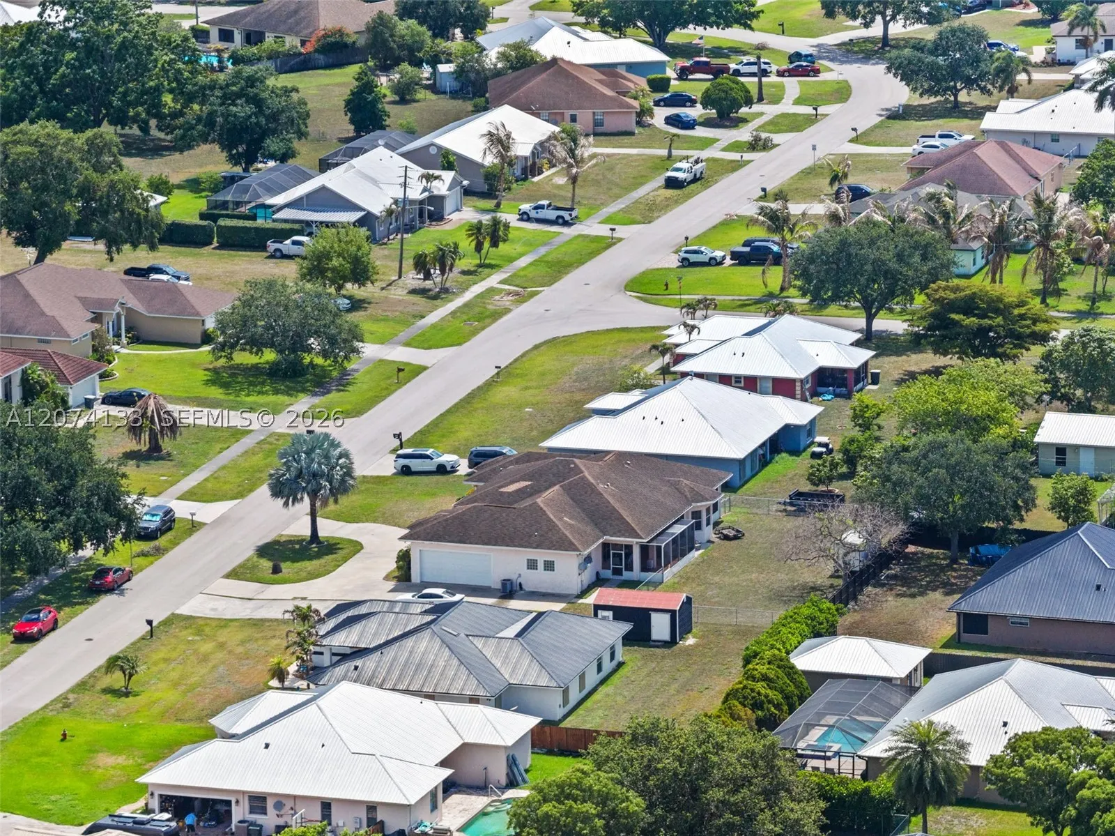 1006 Bayberry Loop