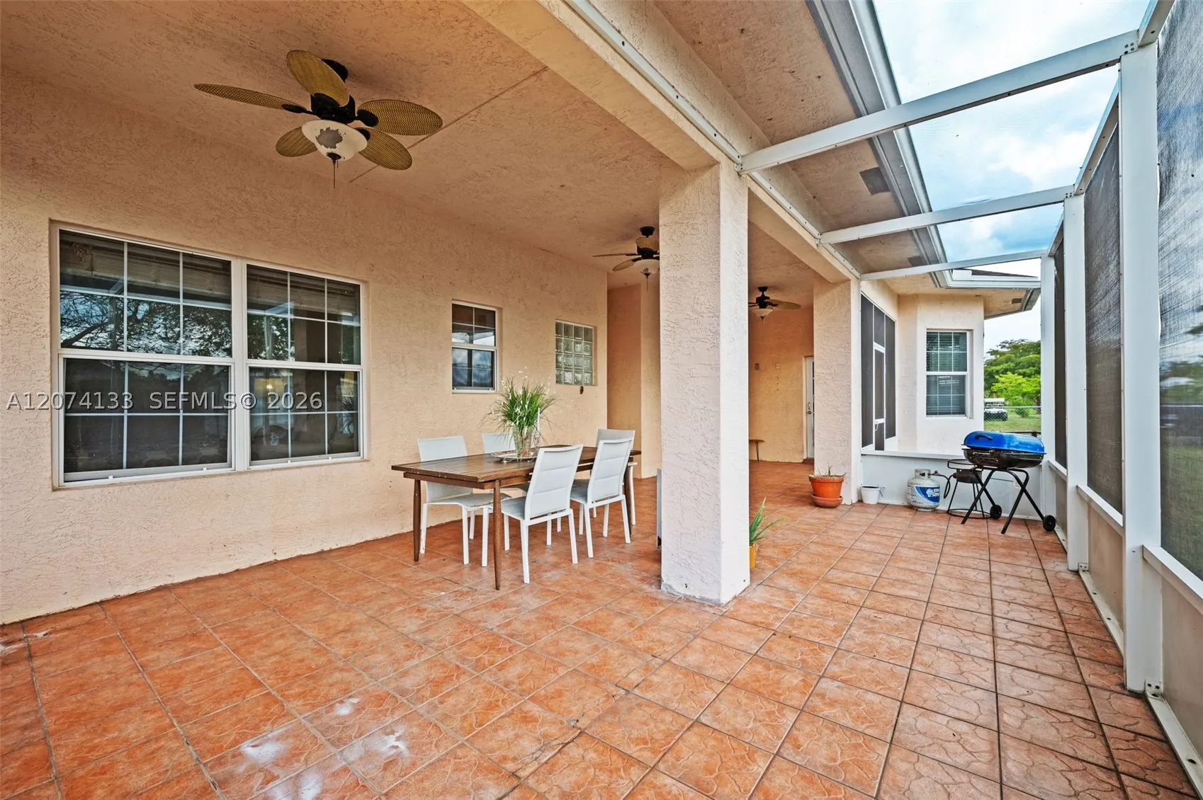 1006 Bayberry Loop