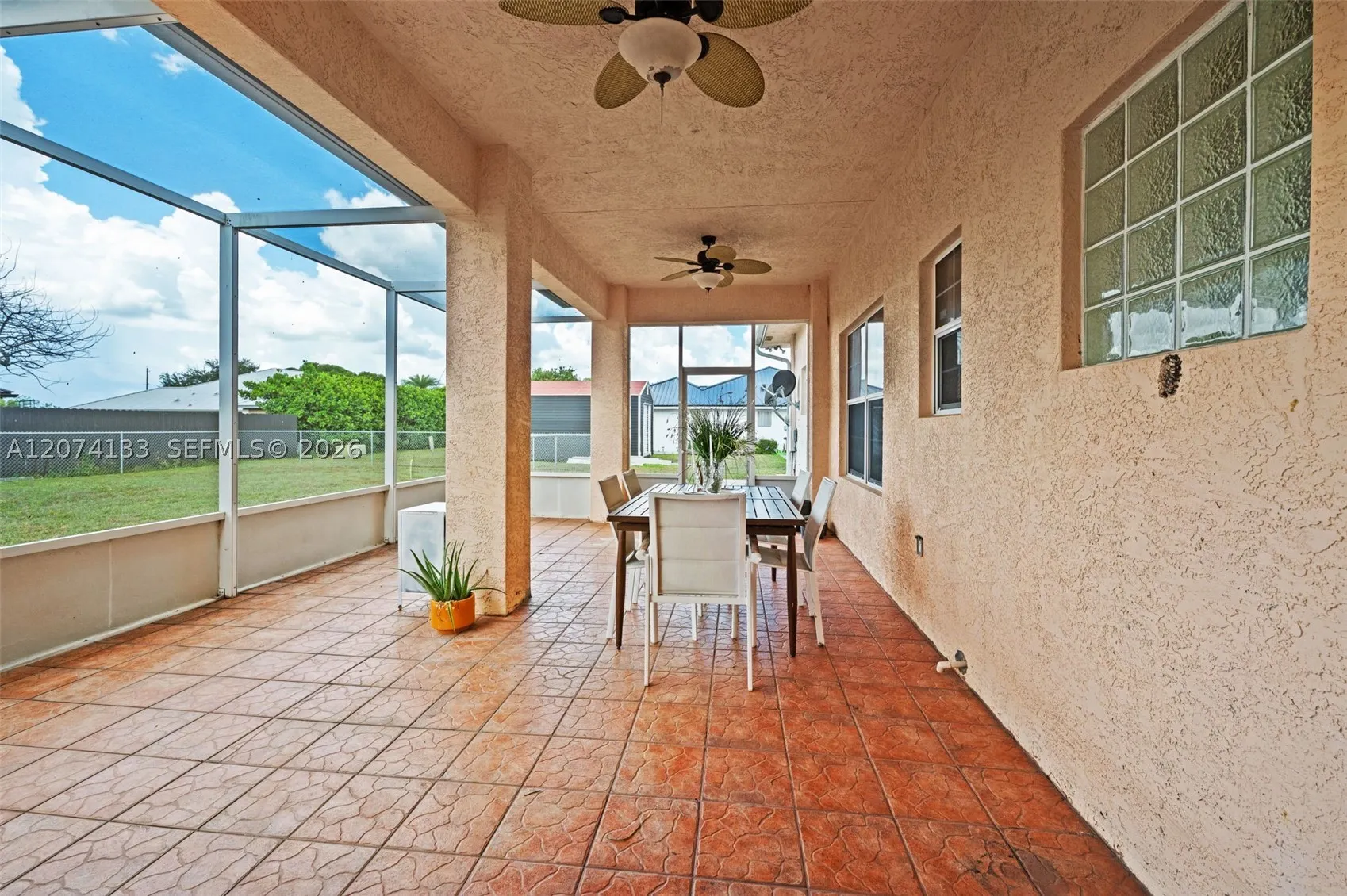1006 Bayberry Loop